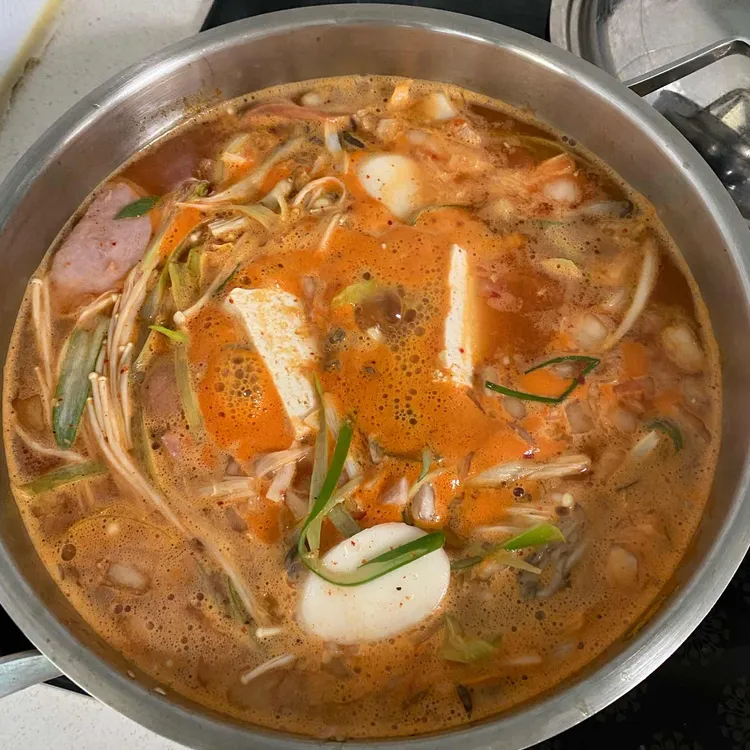 땅스부대찌개  대표 사진
