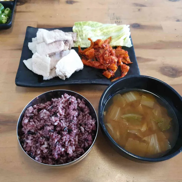 용보쌈 - 강릉 보쌈, 족발 맛집 | 다이닝코드, 빅데이터 맛집검색