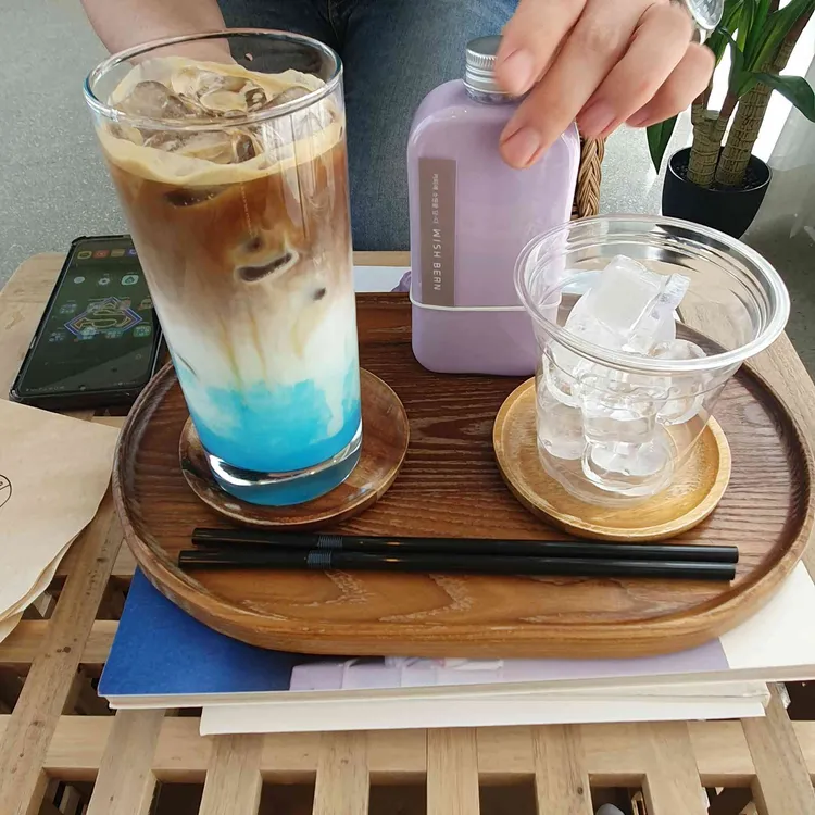 위시빈카페 대표 사진