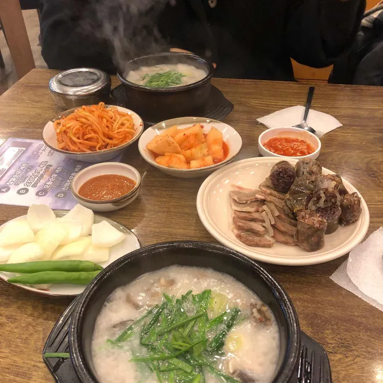 신의주찹쌀순대 대표 사진