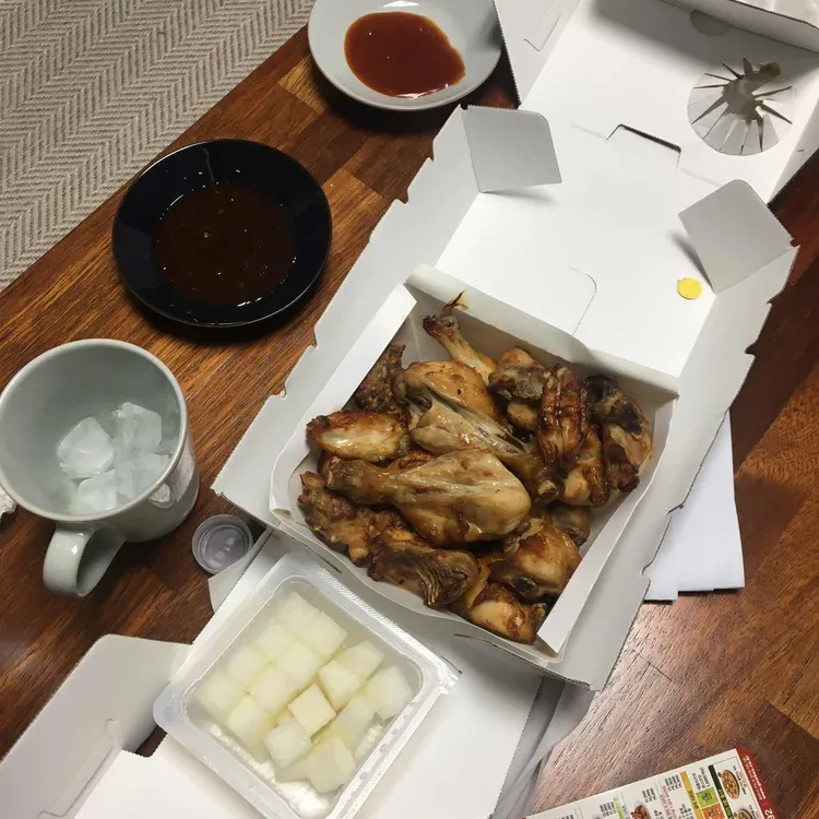 굽네치킨 대표 사진