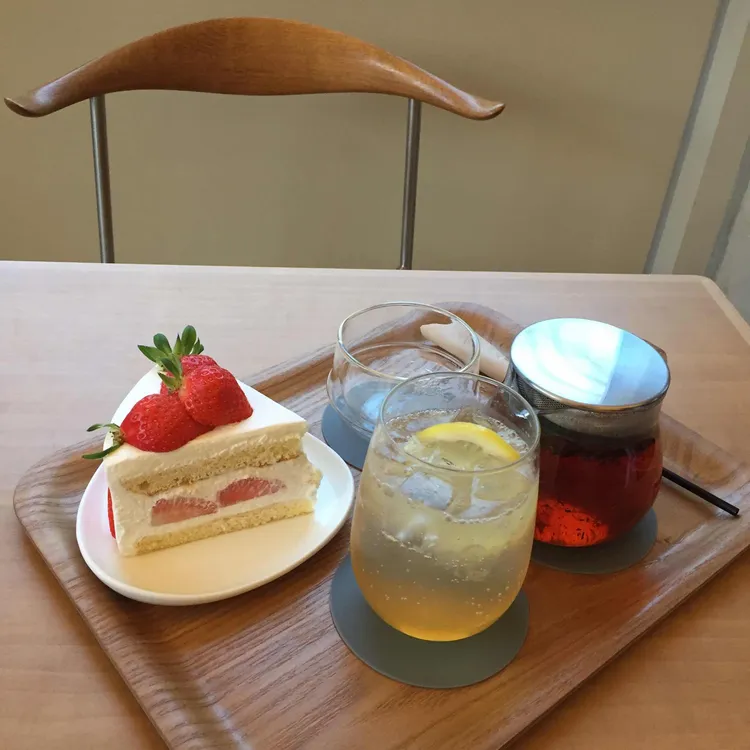 푸로레 커피 대표 사진