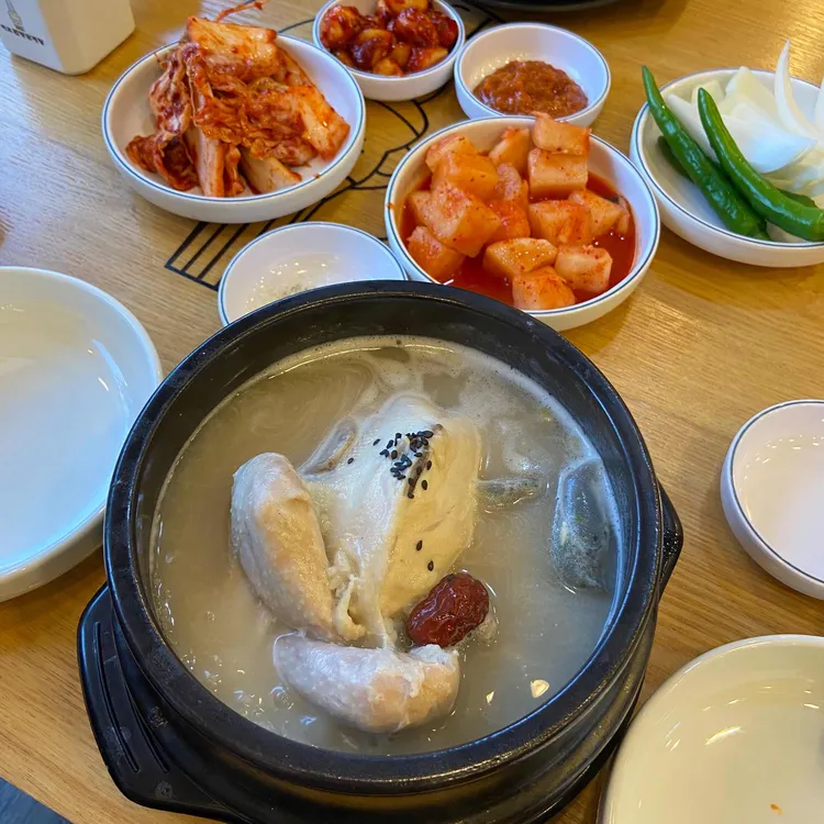 지호한방삼계탕 대표 사진
