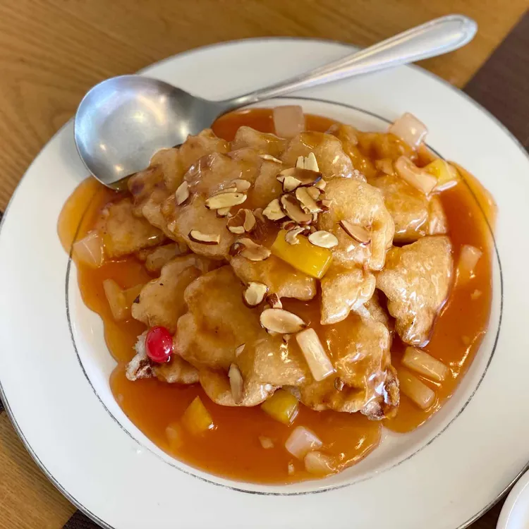 메이탄 대표 사진