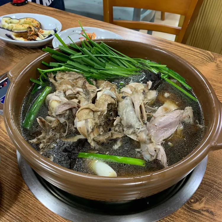 산천능이한방백숙 대표 사진