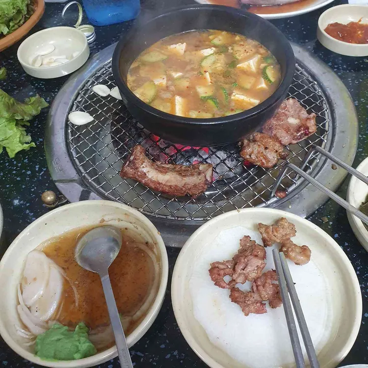 청기와 숯불갈비 대표 사진