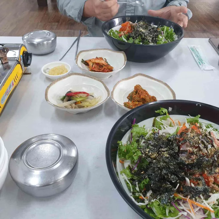 흥양송어횟집 대표 사진
