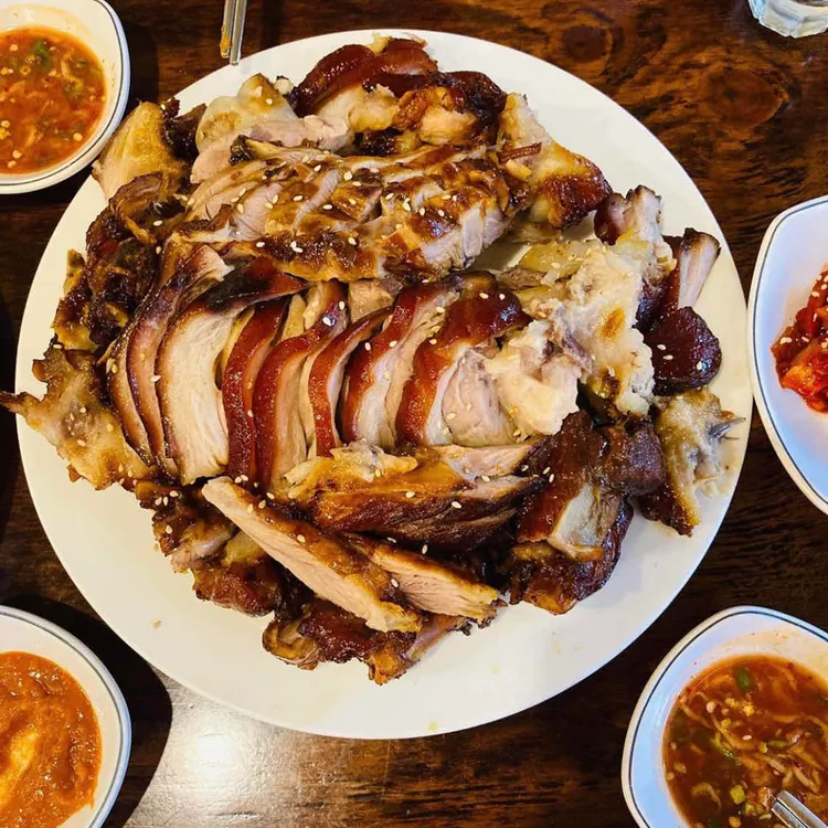 오가네족발 대표 사진