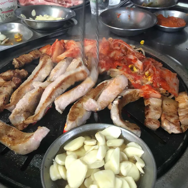 돼지까 대표 사진