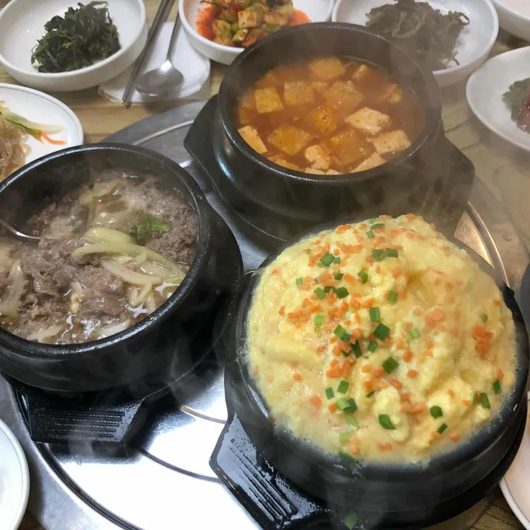 더미가 대표 사진