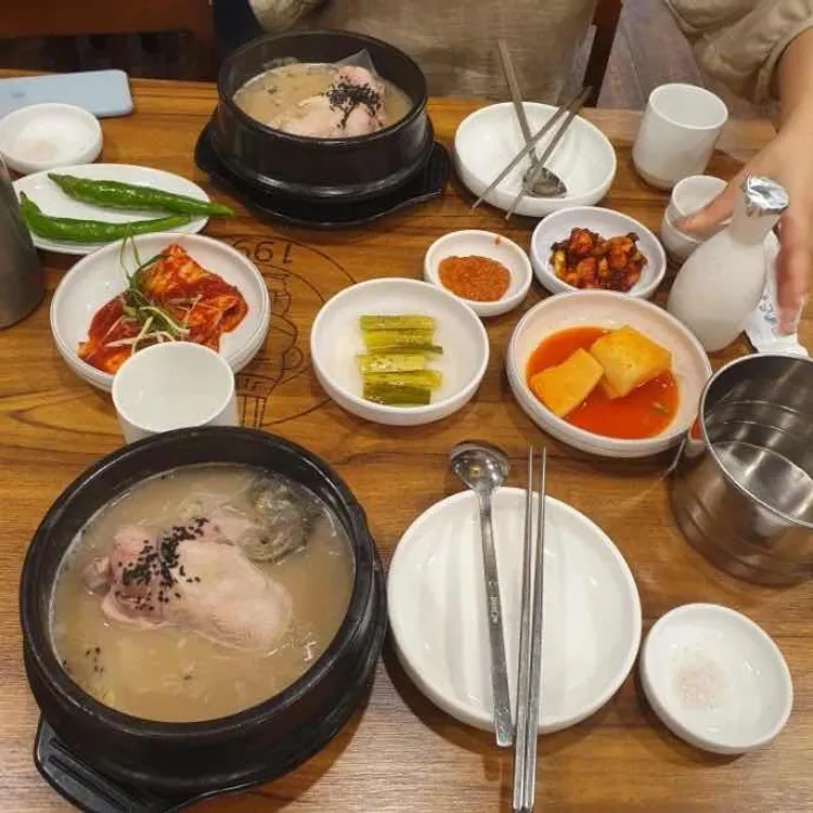 지호한방삼계탕 대표 사진