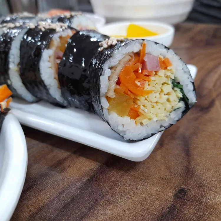 엄마손김밥 대표 사진