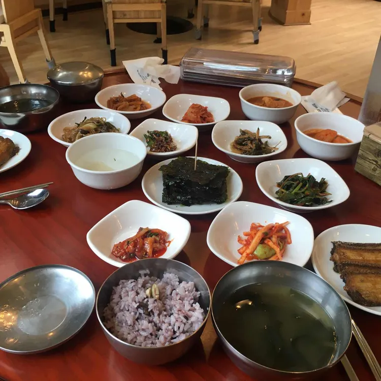 둥근상시골집 대표 사진