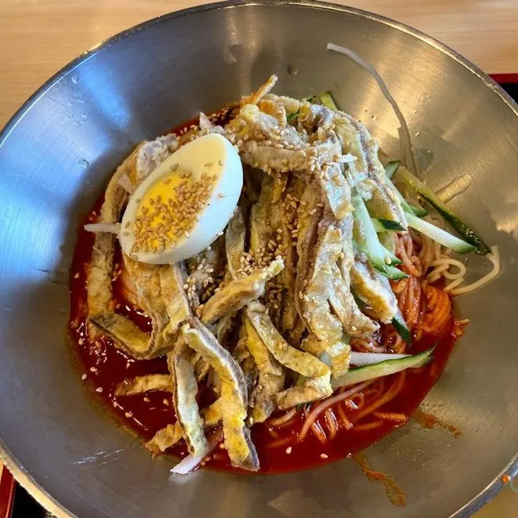 황진영의 육전국수 대표 사진