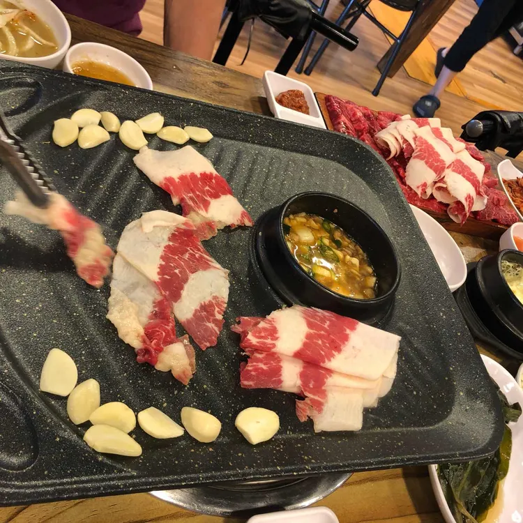 육번가 - 안산 소고기, 정육식당 맛집 | 다이닝코드, 빅데이터 맛집검색