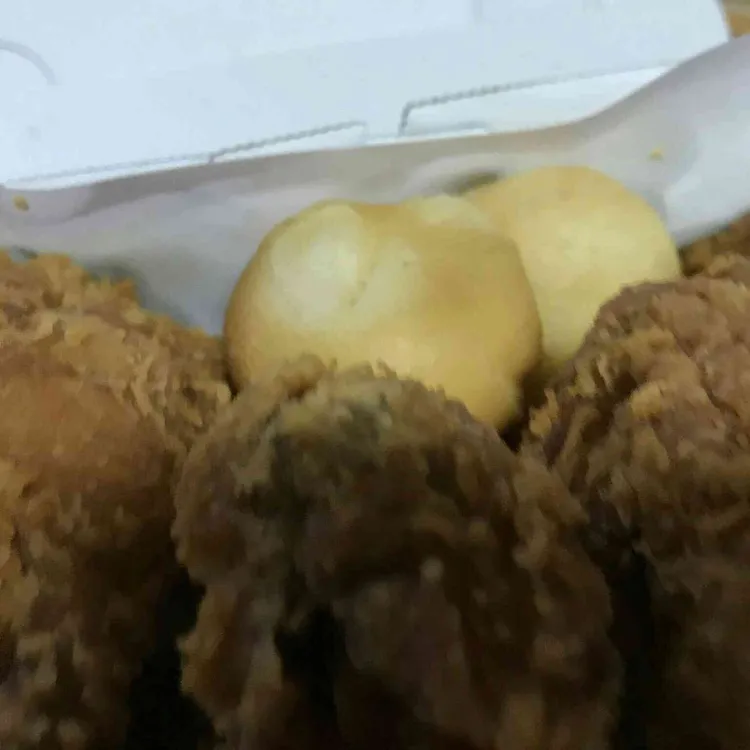 BBQ치킨  대표 사진