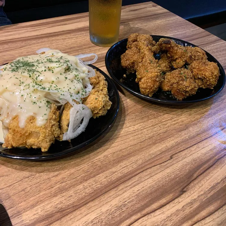 충만치킨 대표 사진