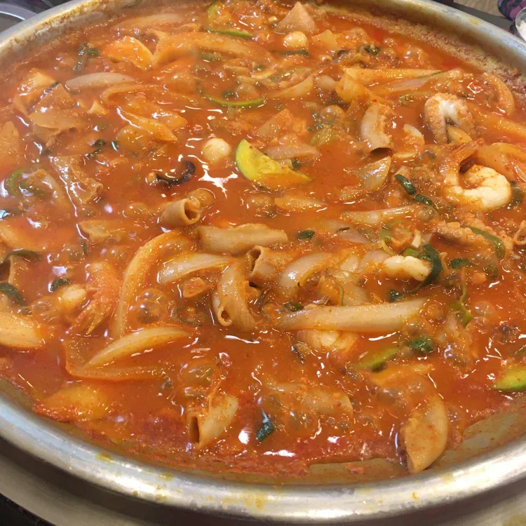 놀부보쌈부대찌개  사진 1