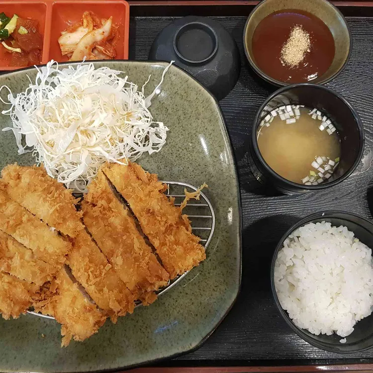 메차쿠차 대표 사진