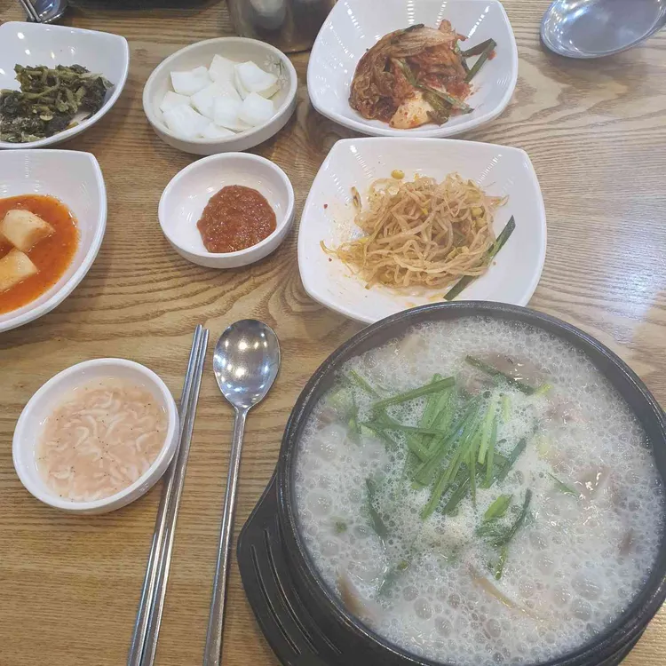 운암순대국 대표 사진