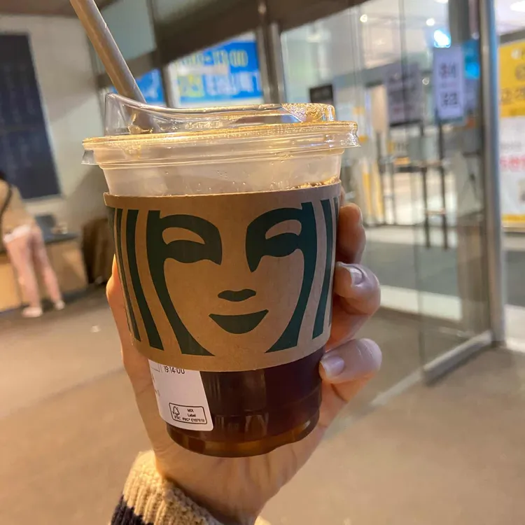 스타벅스 대표 사진