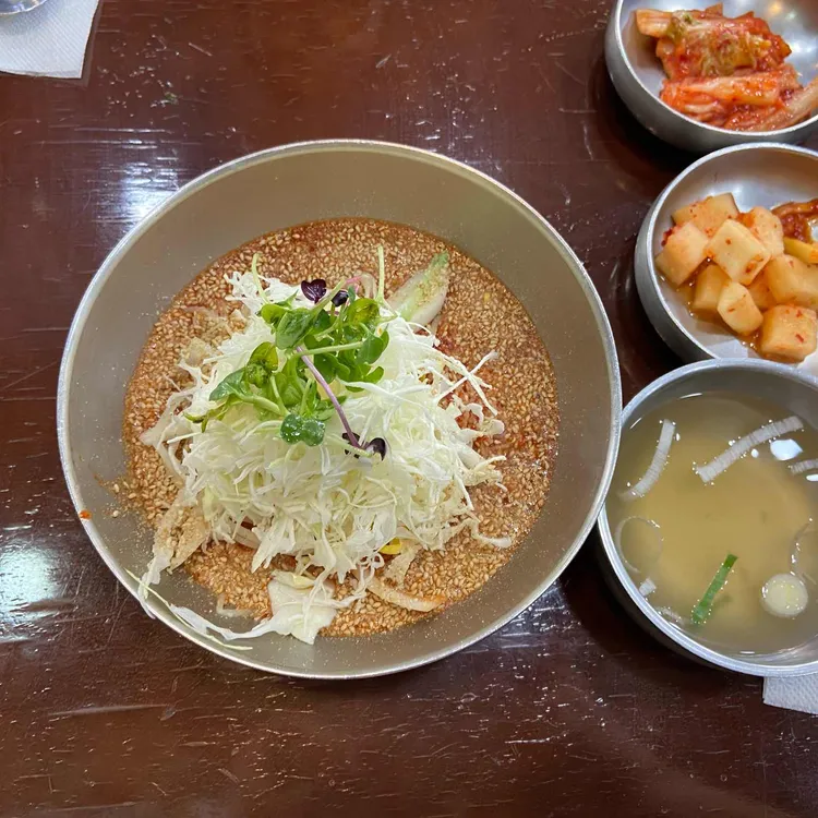 콩뿌리콩나물국밥 대표 사진