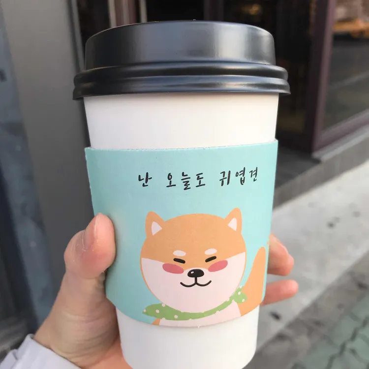 피카소에스프레소 대표 사진