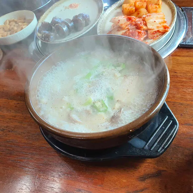남촌가마솥순대국집 대표 사진