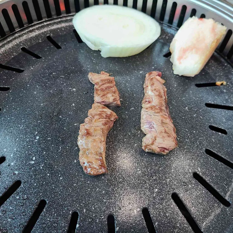 예산한우정육식당 대표 사진