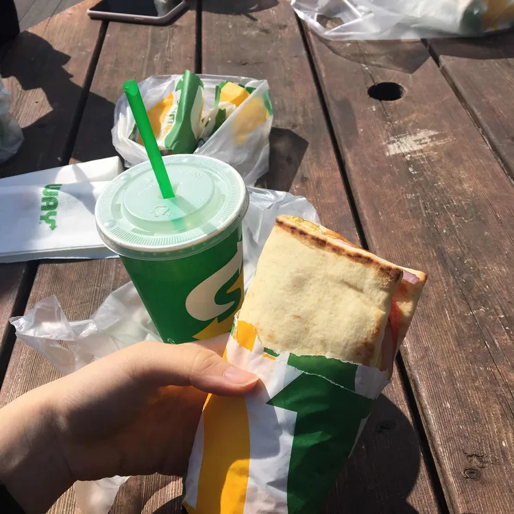 써브웨이 대표 사진