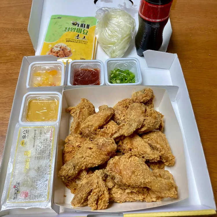 네네치킨 대표 사진
