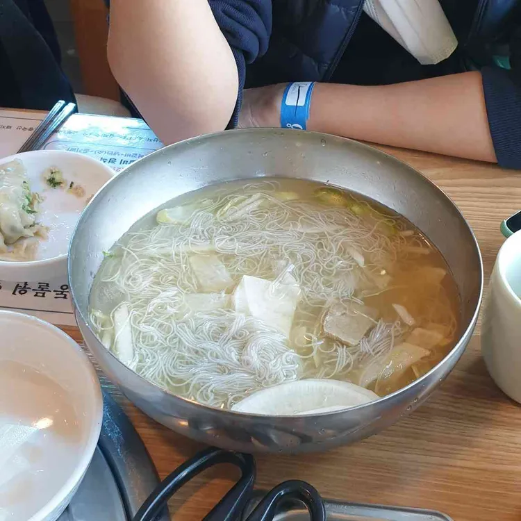 함흥냉면 동물원옆 대표 사진
