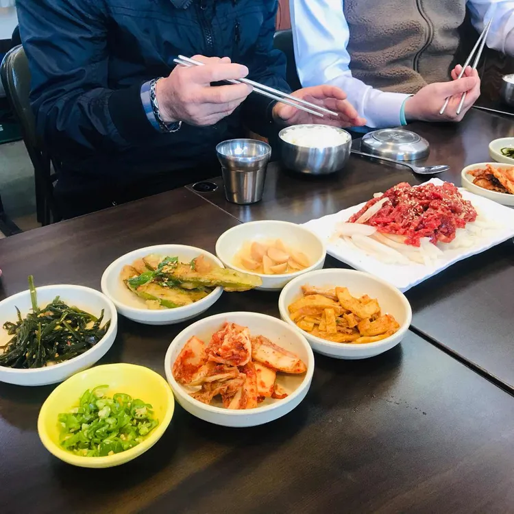 언양한우 수구레국밥 대표 사진