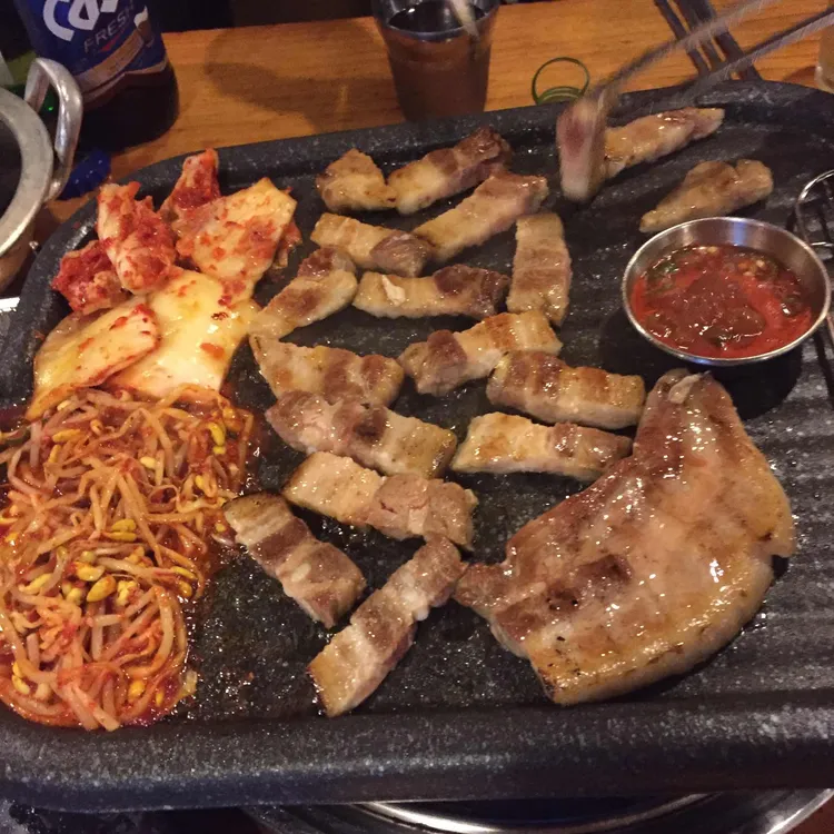 1357 철판삼겹 대표 사진