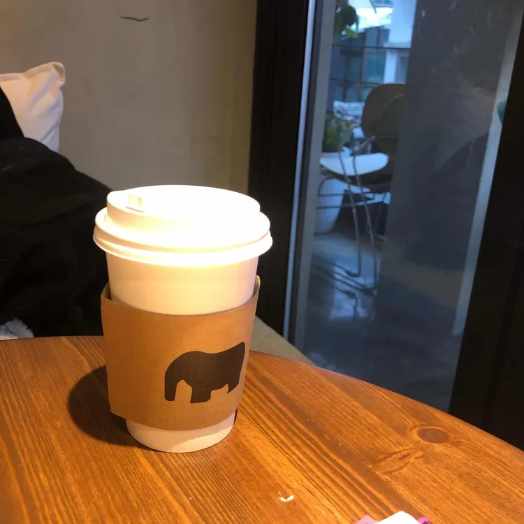 코끼리 카페 대표 사진