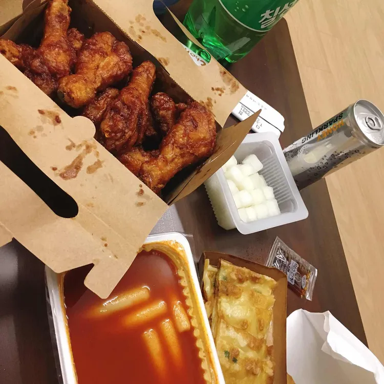 교촌치킨 대표 사진