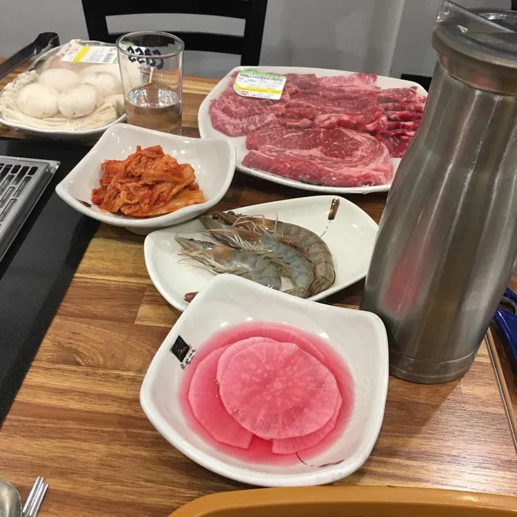 명품관 대표 사진