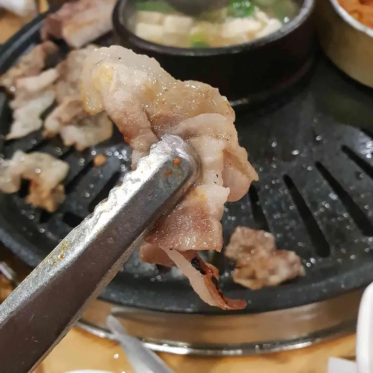 우리동네 생고기 무한리필 대표 사진