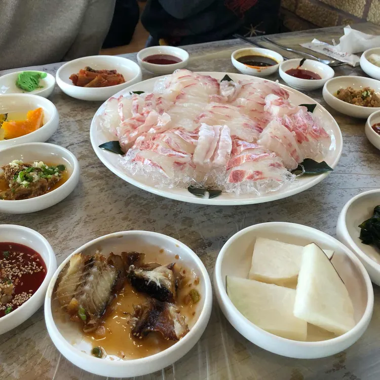 뉴황금어장횟집 대표 사진