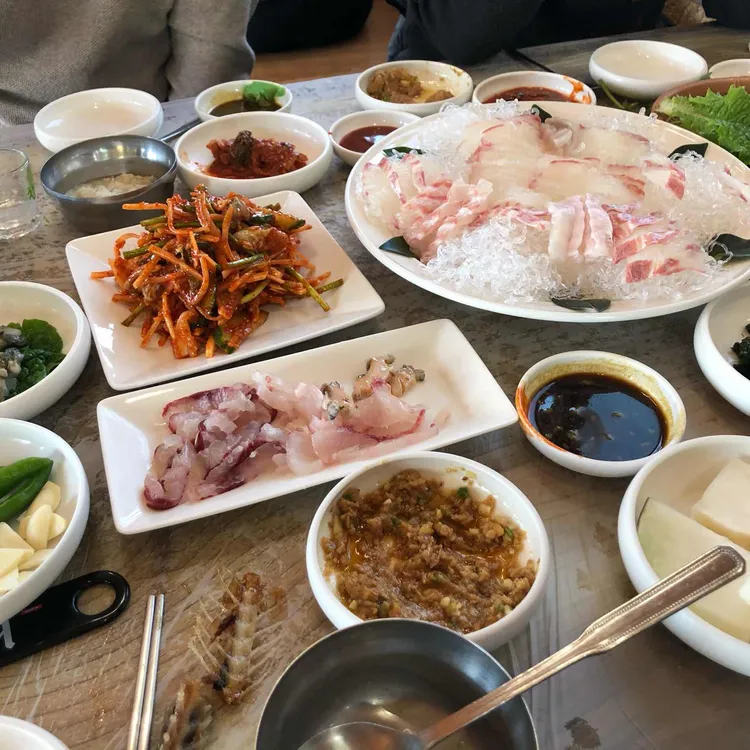 뉴황금어장횟집 대표 사진