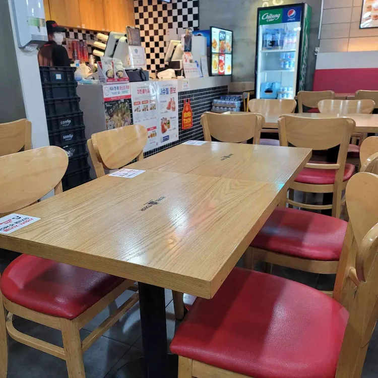 맘스터치 대표 사진