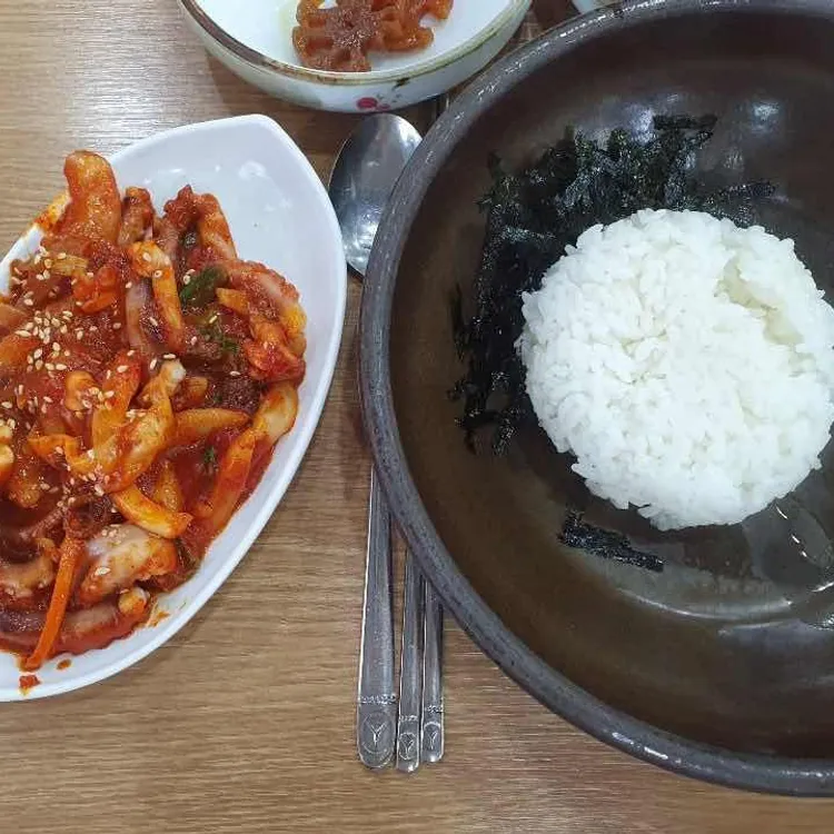 팔미낙지한마리수제비 대표 사진