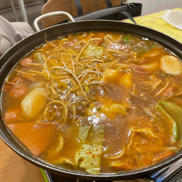 이대포사골부대찌개 대표 사진