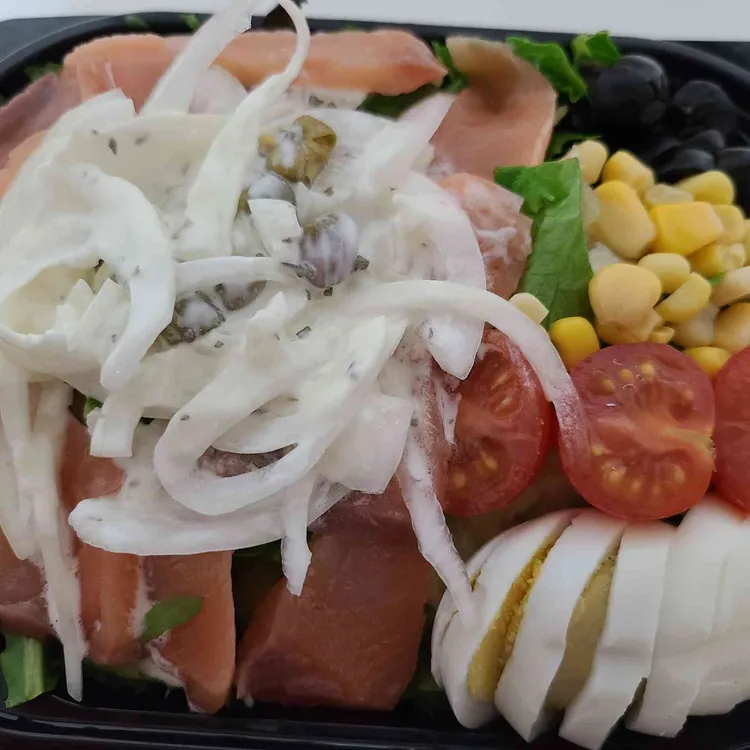 신선식탁, 샐러드와 샌드위치의 맛있는 조합 - AI 딩코의 맛집 공략