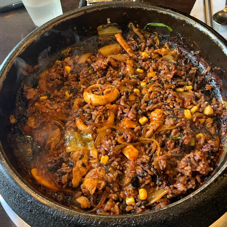 철남 대표 사진