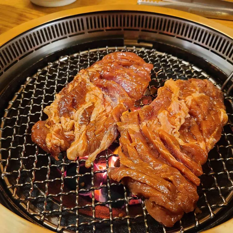 특우정 대표 사진