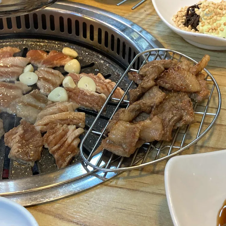 만장일치 대표 사진