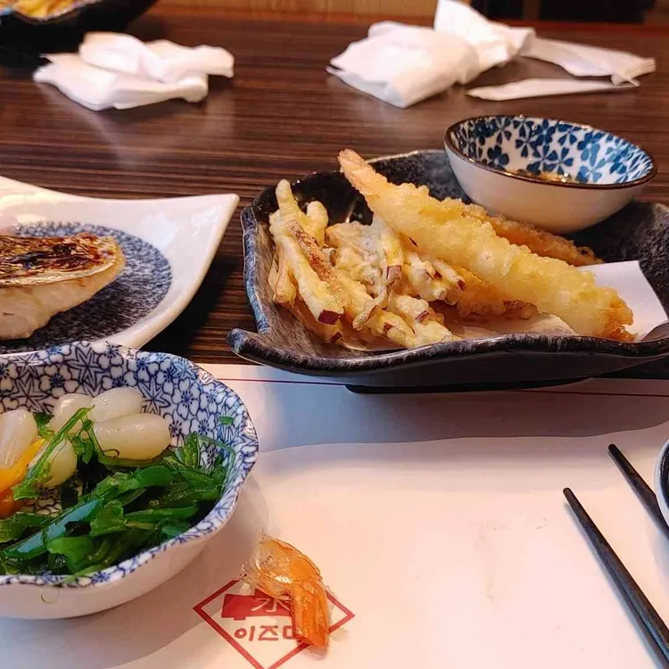 가성비 최고! 이즈미 일식 레스토랑 리뷰 - AI 딩코의 맛집 공략