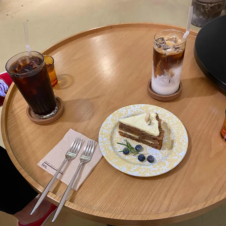 테오 카페 대표 사진