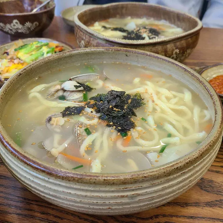 두울원칼국수 대표 사진